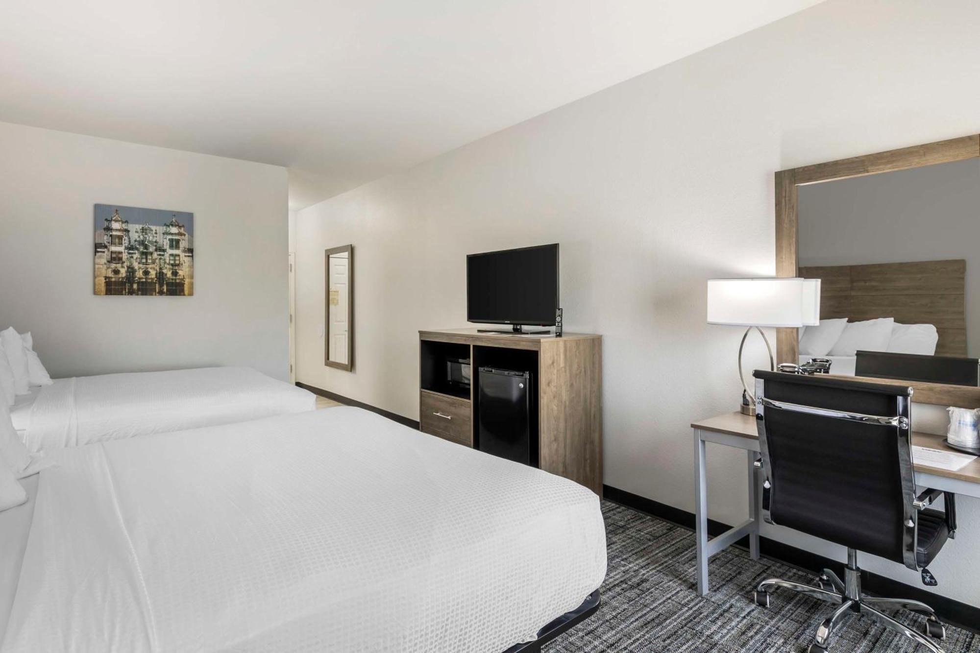 Best Western Plus Midamerica Hotel Mascoutah Екстериор снимка
