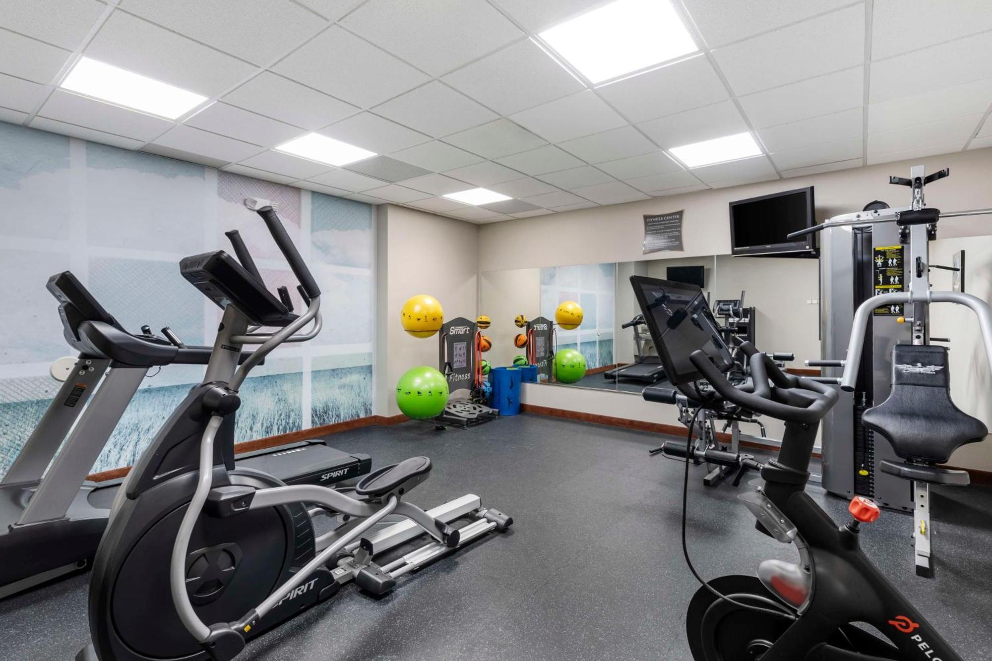 Best Western Plus Midamerica Hotel Mascoutah Екстериор снимка